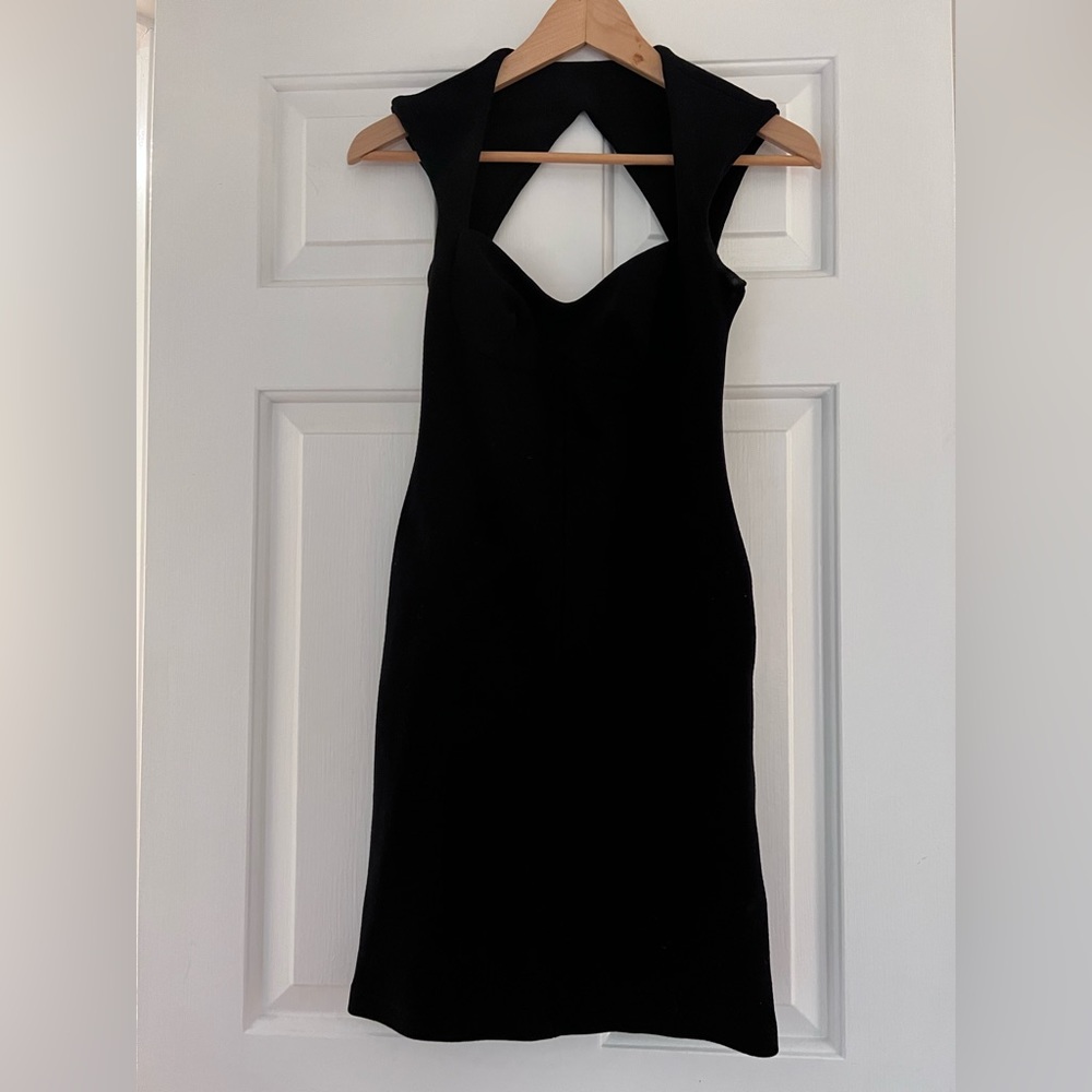 Little black dress nyc Opening ceremony size 4 bodycon minidress heart open back